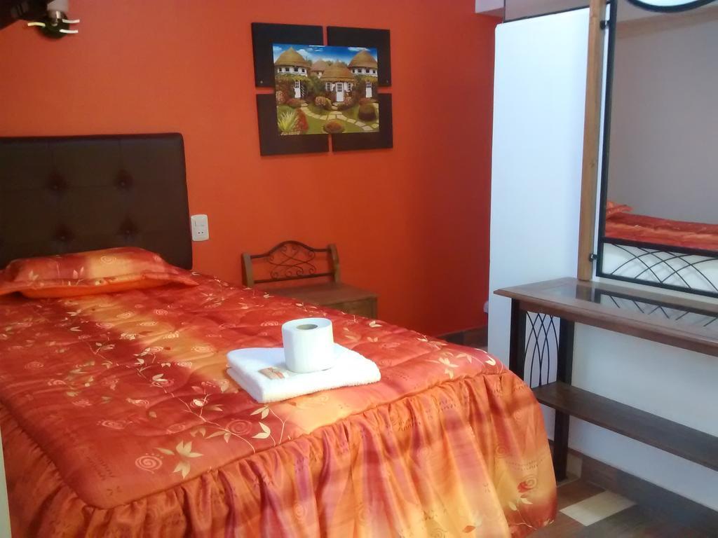Hotel Residencial El Eden De Adan Y Eva Андауайлас Номер фото